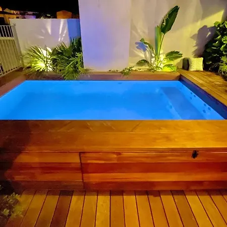 Apartment Magnifique Duplex 220m2, Classe 5 Etoiles, Rooftop, Jacuzzi, Vue Mer Et Bastion Centre Ville Porto-Vecchio (Corsica)