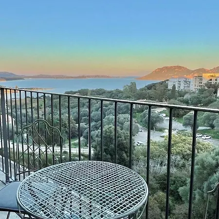 Magnifique Duplex 220m2, Classe 5 Etoiles, Rooftop, Jacuzzi, Vue Mer Et Bastion Centre Ville Porto-Vecchio (Corsica)
